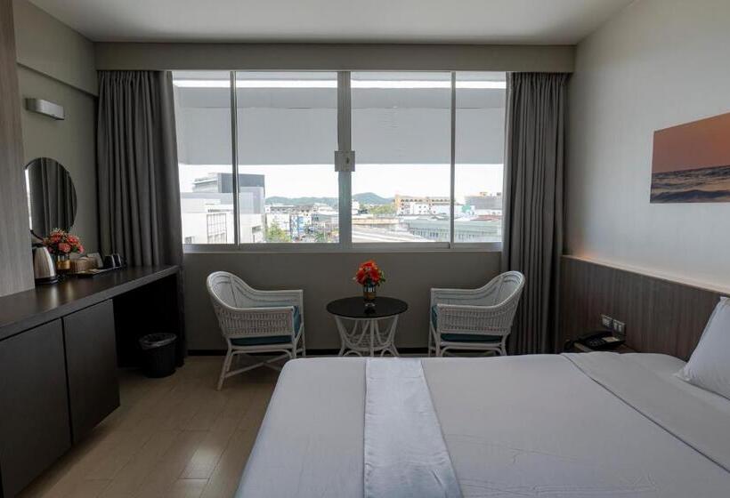 디럭스 룸, Pearl Hotel Phuket