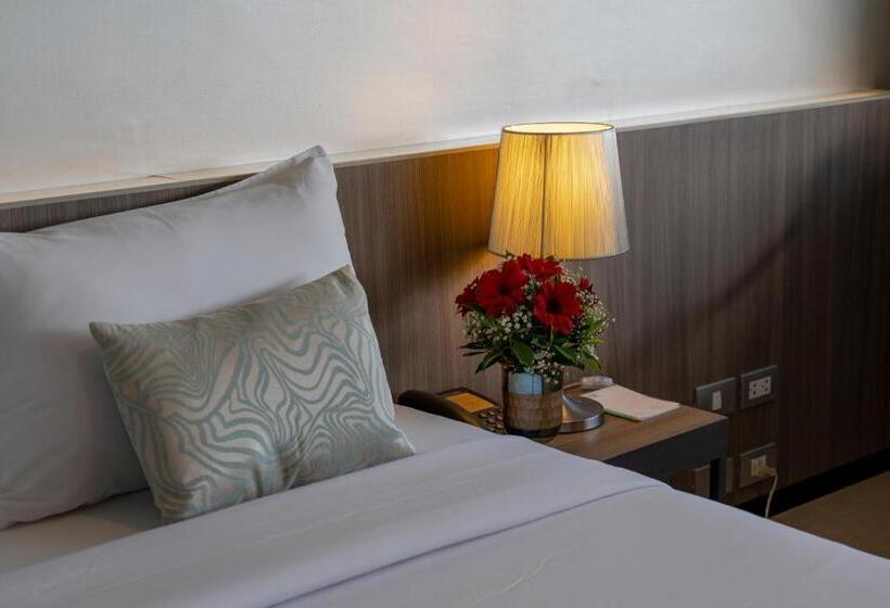 디럭스 룸, Pearl Hotel Phuket