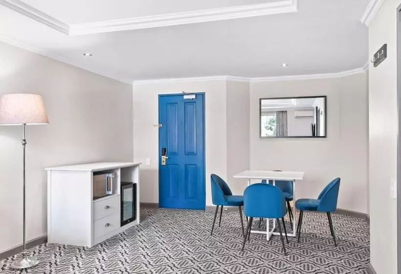 スイート, Protea Hotel By Marriott Johannesburg Balalaika Sandton