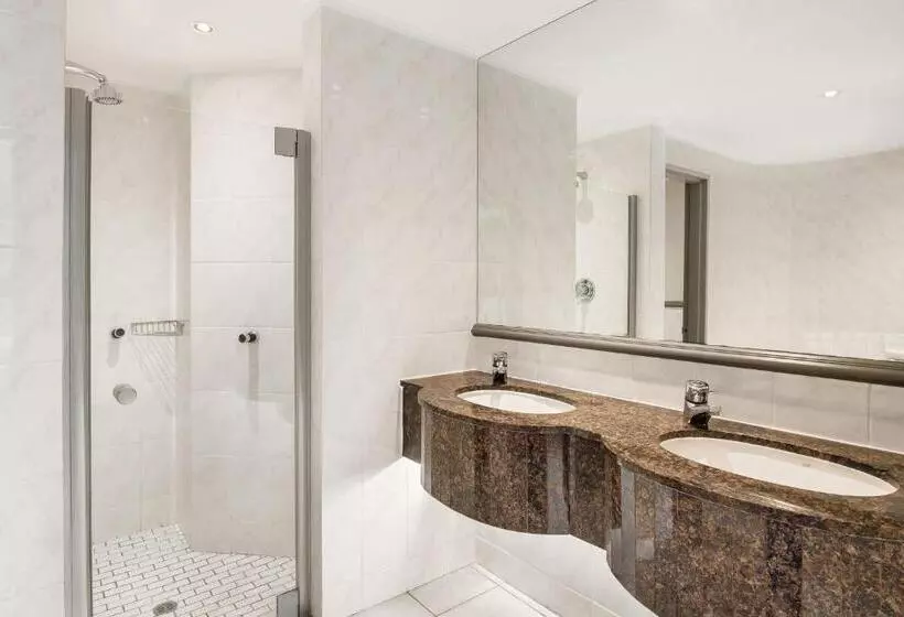 スイート, Protea Hotel By Marriott Johannesburg Balalaika Sandton