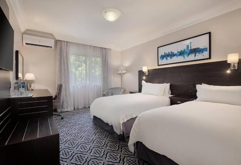 Номер Стандарт Вид на Сад, Protea Hotel By Marriott Johannesburg Balalaika Sandton