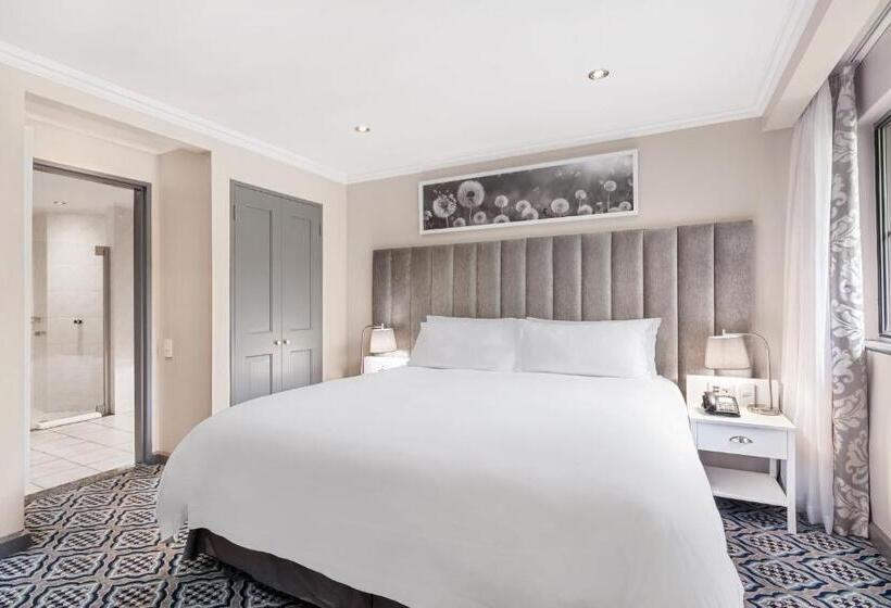 スイート, Protea Hotel By Marriott Johannesburg Balalaika Sandton