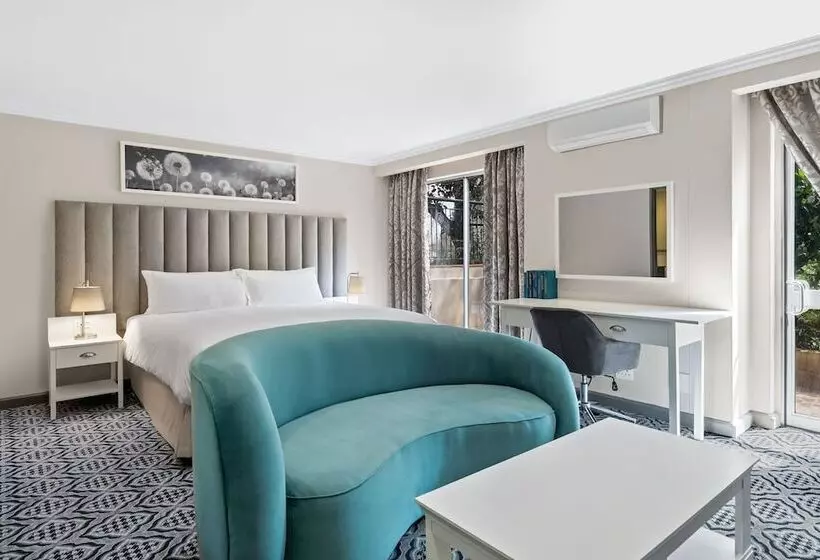 スイート, Protea Hotel By Marriott Johannesburg Balalaika Sandton