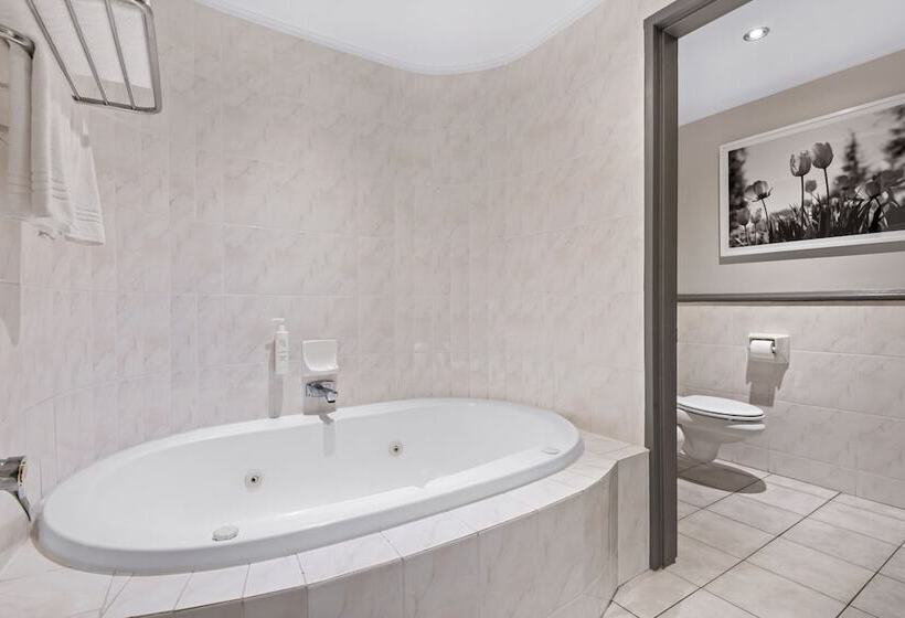 スイート, Protea Hotel By Marriott Johannesburg Balalaika Sandton