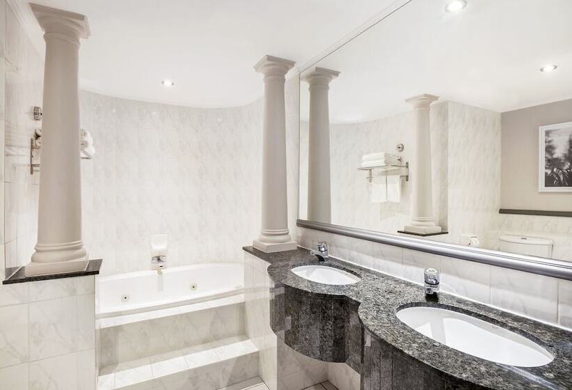 スイート, Protea Hotel By Marriott Johannesburg Balalaika Sandton