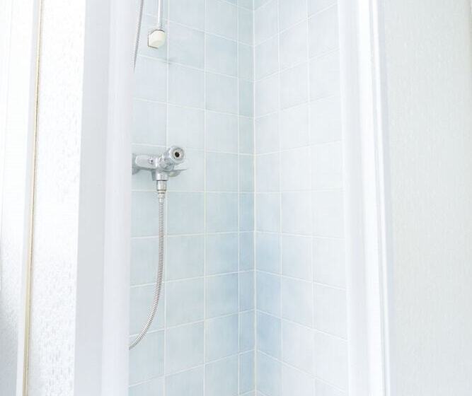 高级家庭房间, Seaport