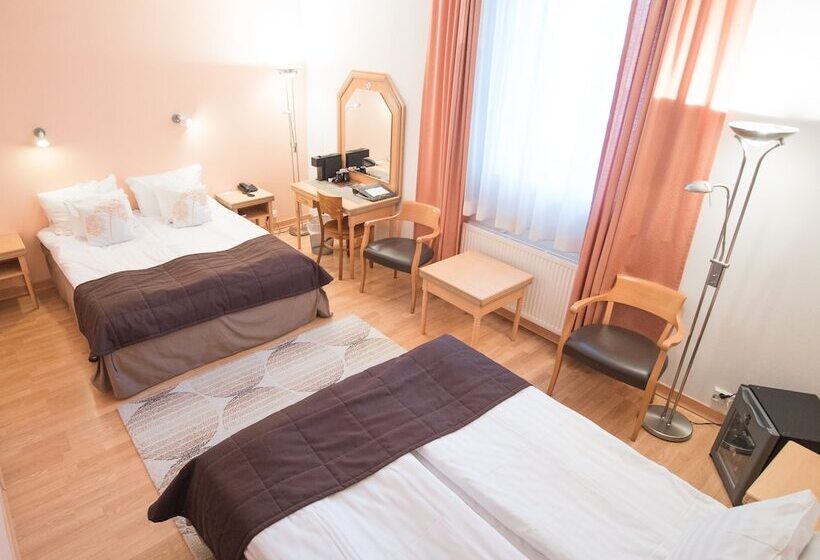 高级家庭房间, Seaport