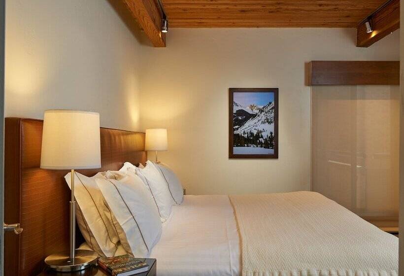 ２ベッドルームアパートメント, Aspen Square Condominium