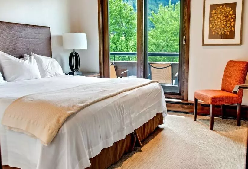 آپارتمان 2 خوابه, Aspen Square Condominium