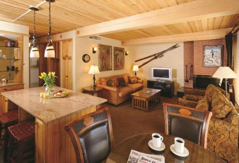２ベッドルームアパートメント, Aspen Square Condominium