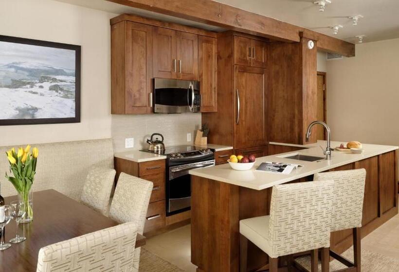 Апартаменты 2 Спальни, Aspen Square Condominium