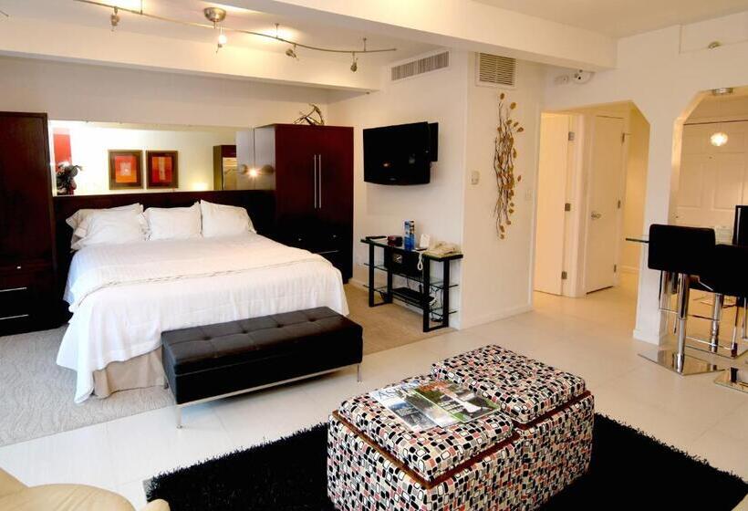 スタンダードスタジオ, Aspen Square Condominium