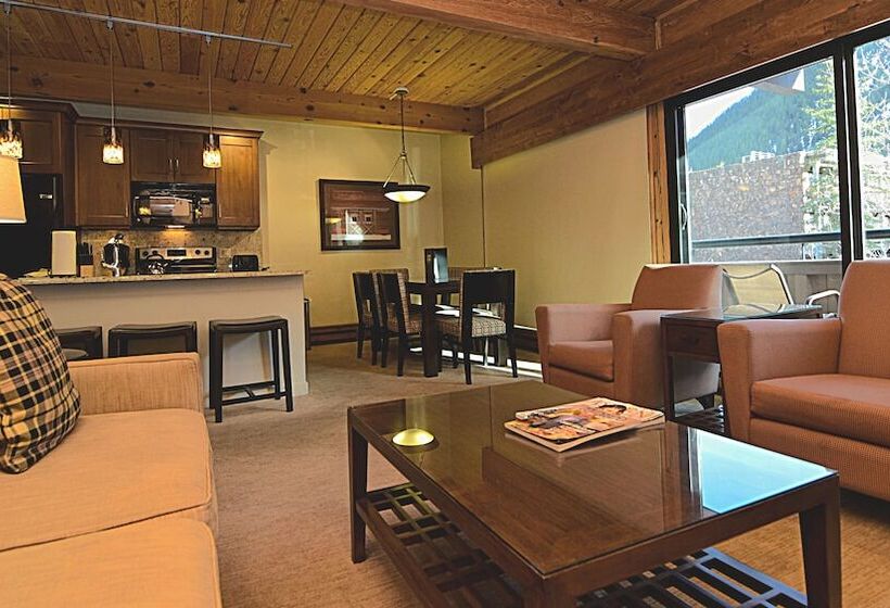 ２ベッドルームアパートメント, Aspen Square Condominium