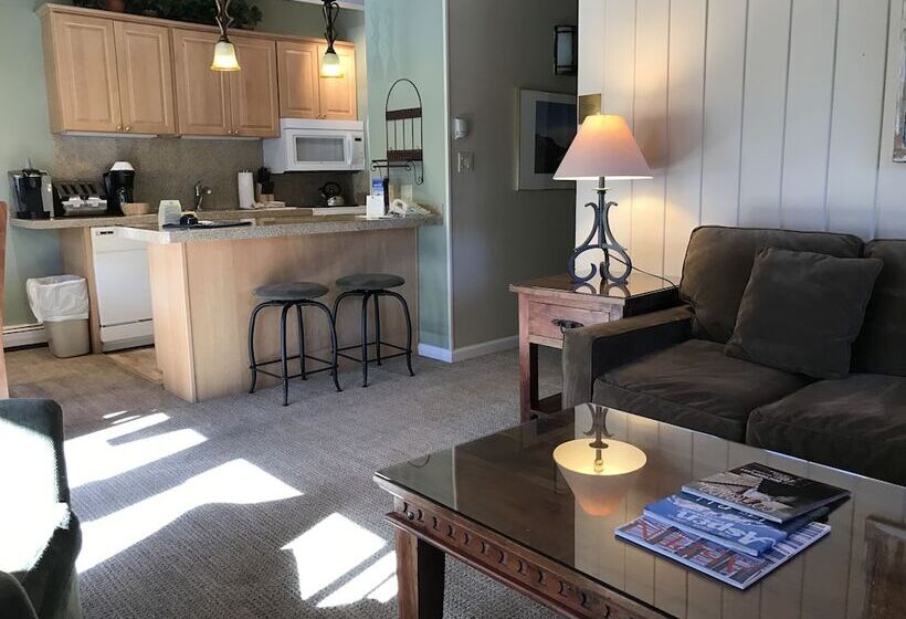 Апартаменты 2 Спальни, Aspen Square Condominium