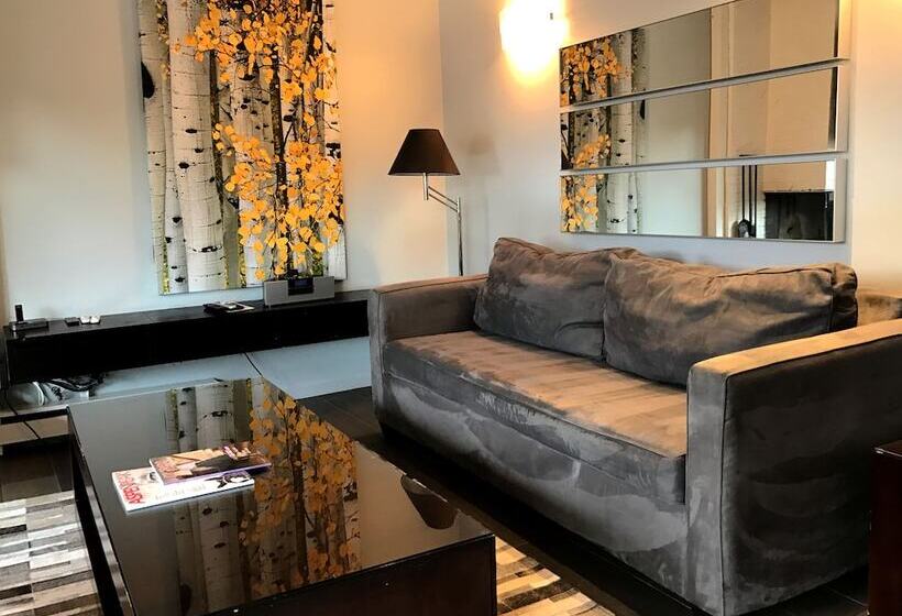 ２ベッドルームアパートメント, Aspen Square Condominium