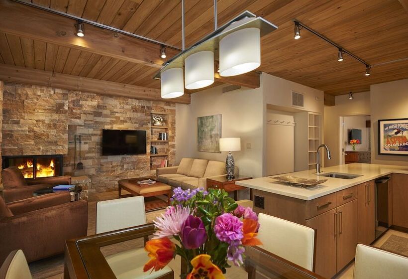 ２ベッドルームアパートメント, Aspen Square Condominium