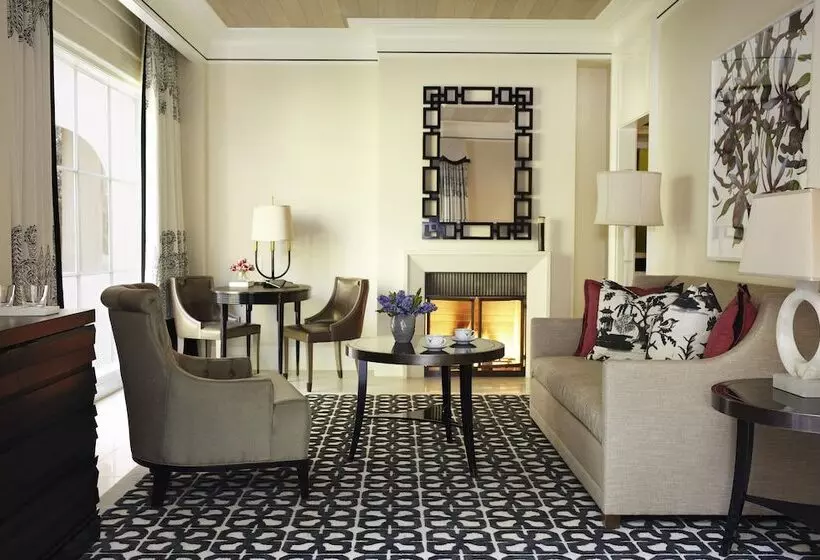 ジュニアスイート, Belair  Dorchester Collection