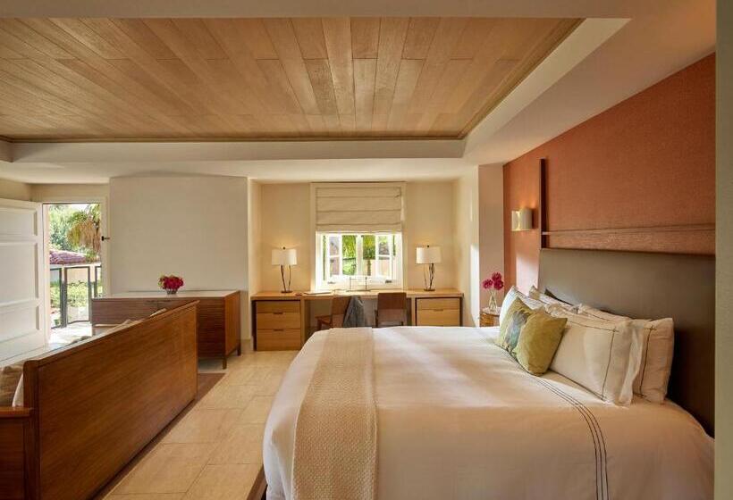 スタンダードスタジオ, Belair  Dorchester Collection