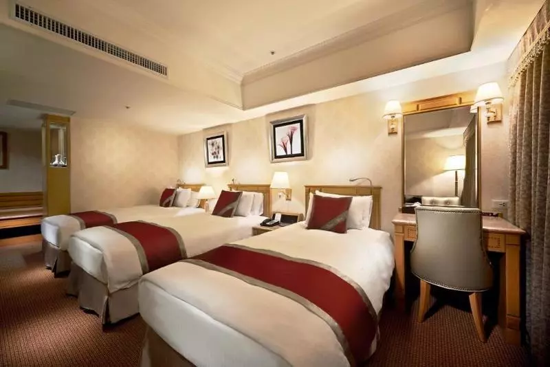 デラックストリプルルーム, Cosmos Hotel Taipei