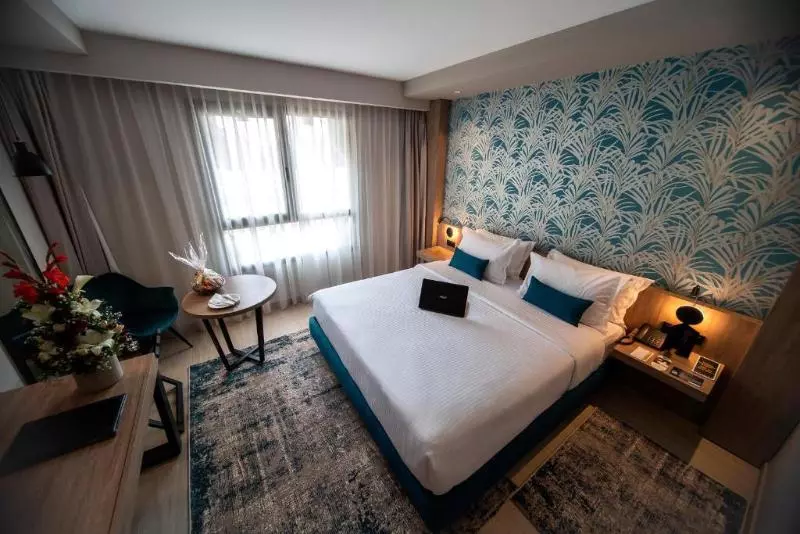 اتاق کلاس بیزنس, Golden Tulip El Mechtel