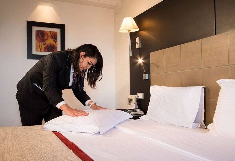 اتاق سوپریور, Golden Tulip El Mechtel