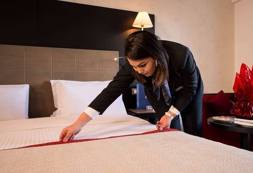 اتاق سوپریور, Golden Tulip El Mechtel