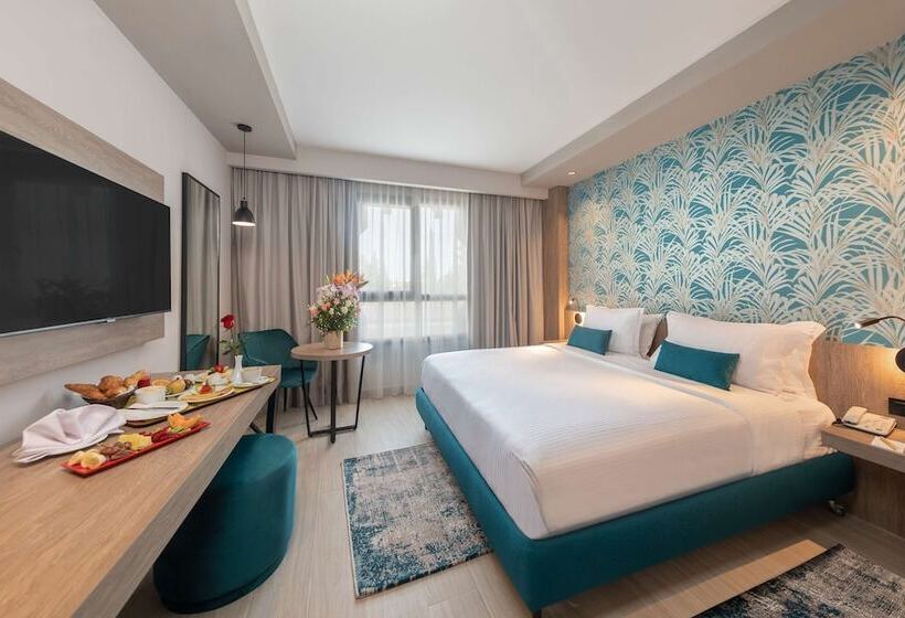 اتاق اجرایی, Golden Tulip El Mechtel