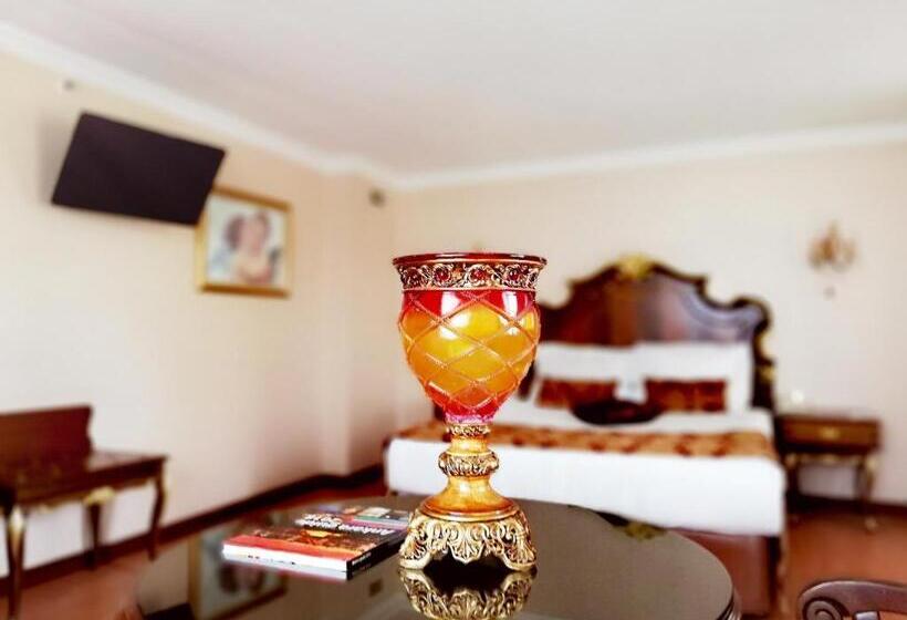 اتاق استاندارد با بالکن, Ickale