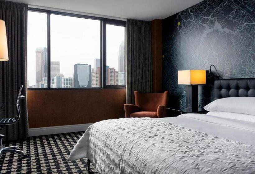 带大床的标准间, Le Méridien Charlotte