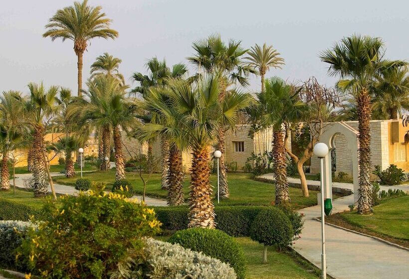 اتاق سوپریور با چشمانداز باغ, Mercure Ismailia Forsan Island