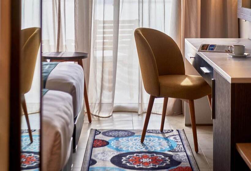 اتاق سوپریور با چشمانداز باغ, Mercure Ismailia Forsan Island