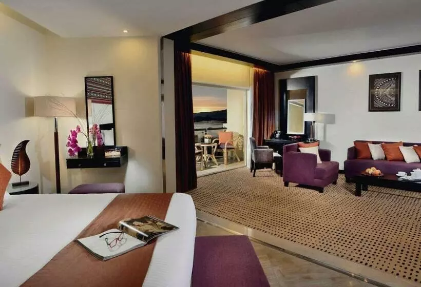 プレジデントスイートルーム, Movenpick Resort Aswan