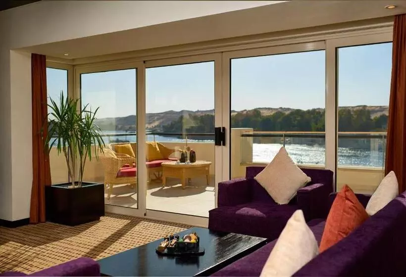 景色の見えるスイートルーム, Movenpick Resort Aswan