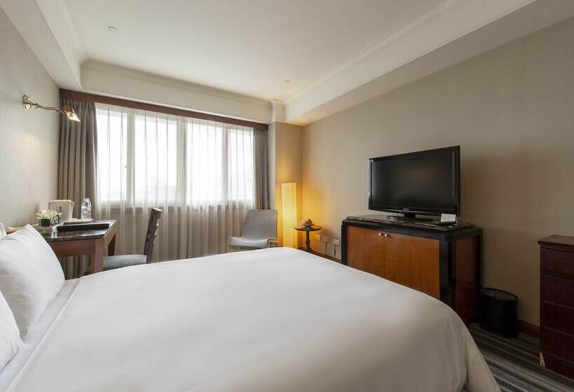 اتاق استاندارد یک نفره, National