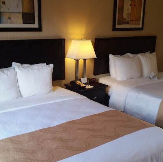 غرفه قياسيه سريرين مزدوجين, Quality Inn & Suites Anaheim At The Park
