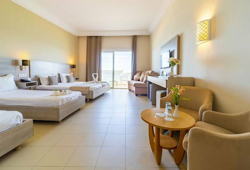 اتاق استاندارد چهار تخته, Riadh Palms Resort & Spa