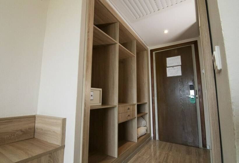 اتاق خانوادگی, Riadh Palms Resort & Spa