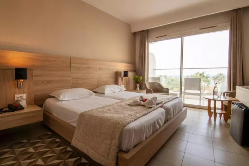 اتاق استاندارد با چشم‌انداز دریا, Riadh Palms Resort & Spa