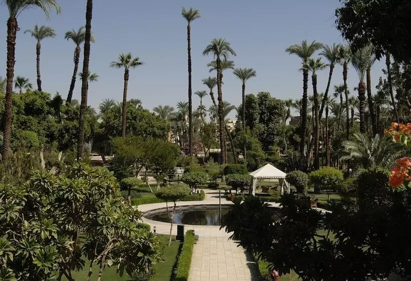 اتاق لوکس با چشم‌انداز باغ, Sofitel Winter Palace Luxor