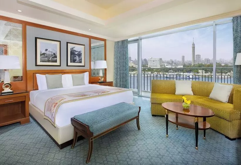سوئیت پرزیدنت, The Nile Ritz Carlton