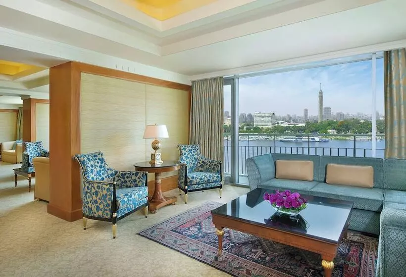 سوئیت رویال, The Nile Ritz Carlton