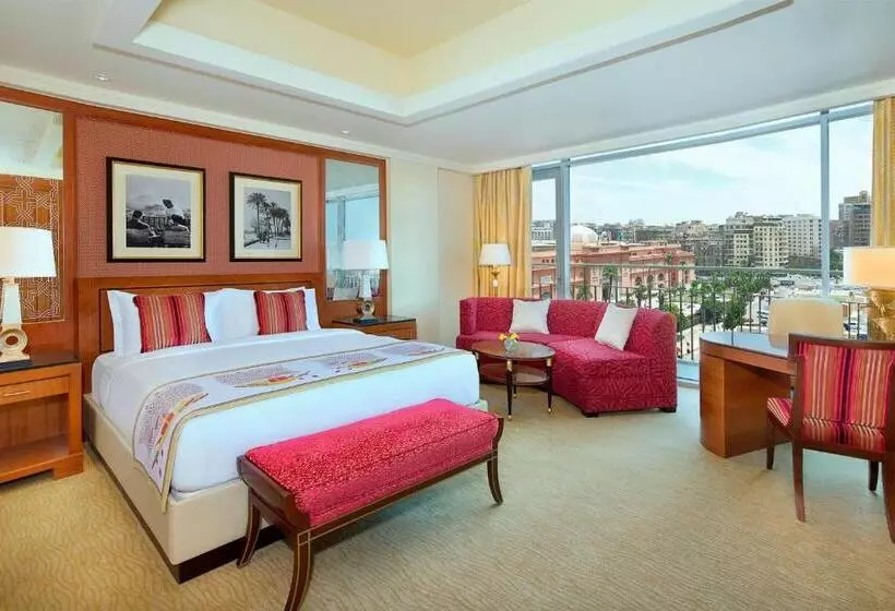 Club Room King Bed, The Nile Ritz Carlton