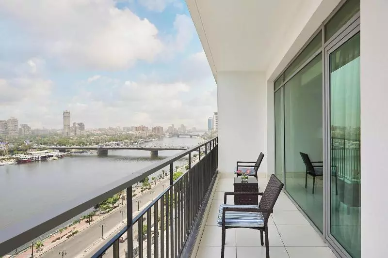 اتاق لوکس, The Nile Ritz Carlton, Cairo