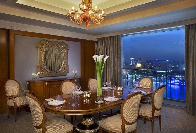 سوئیت رویال, The Nile Ritz Carlton