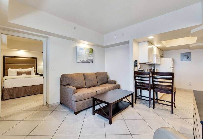 جناح مطلّ علي البحر, Best Western Plus Beach Resort