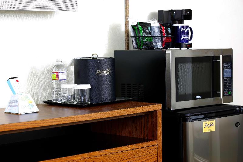 带大床的套房, Best Western Airport Albuquerque Innsuites Hotel & Suites