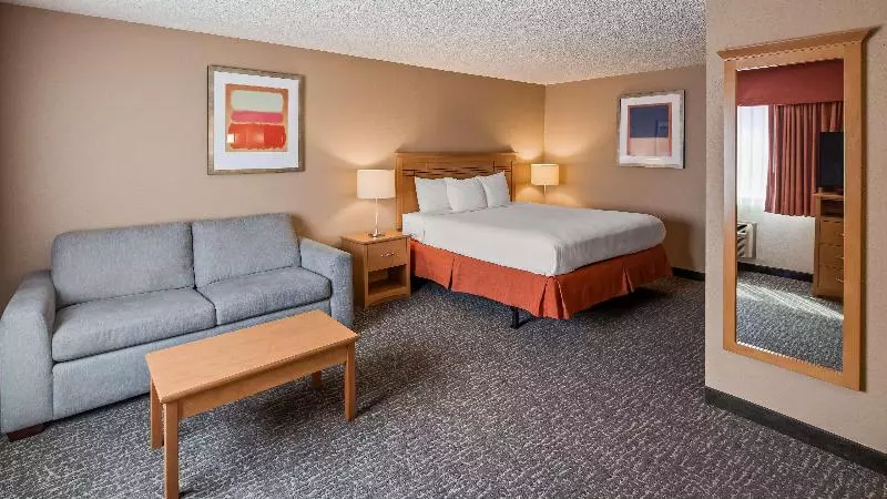 キングサイズベッドのスイートルーム, Best Western Aladdin Inn