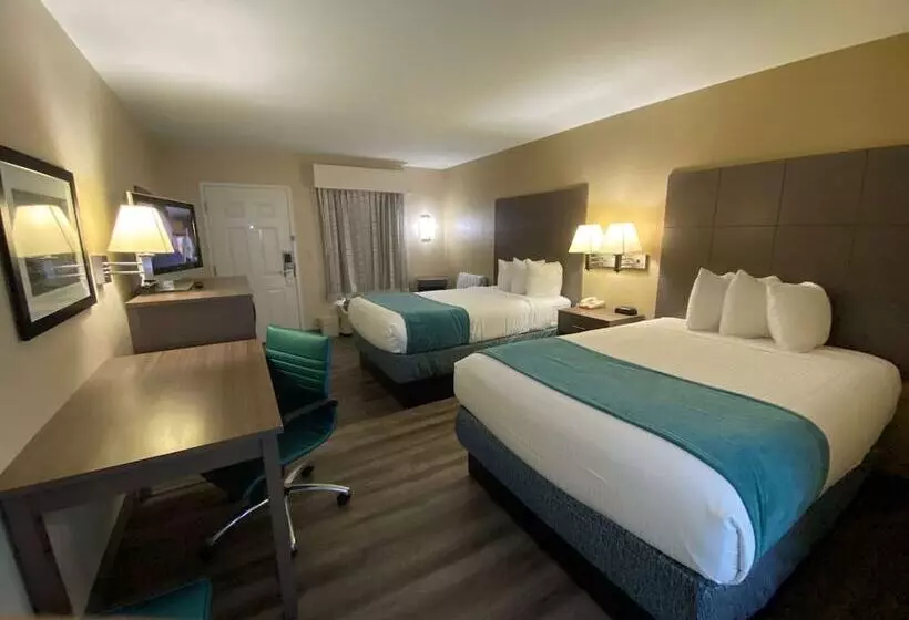 ２ダブルベッドのスタンダードルーム, Best Western Catalina Inn