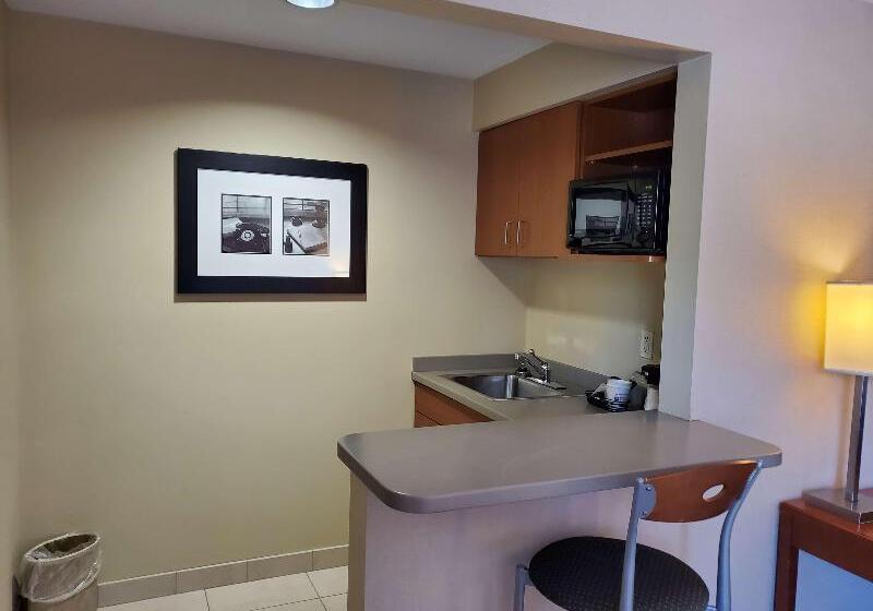 キングサイズベッドのスイートルーム, Best Western Dubois