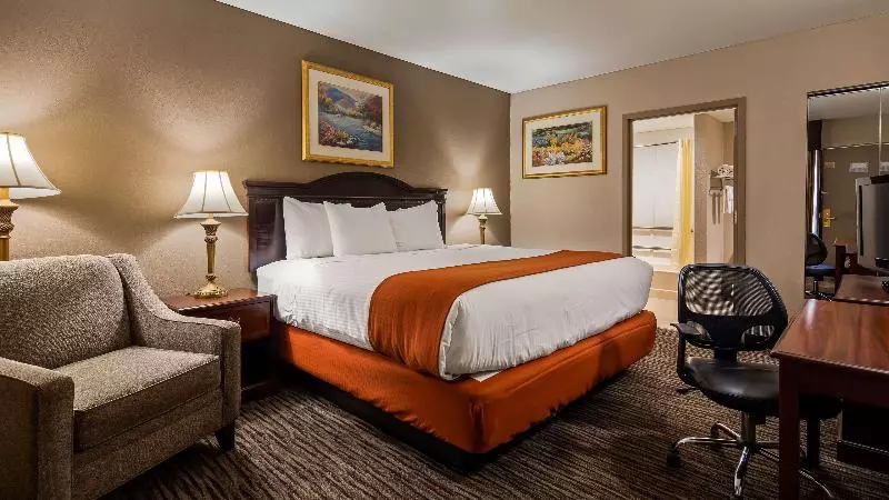 キングサイズベッドのスタンダードルーム, Best Western Gateway Adirondack Inn